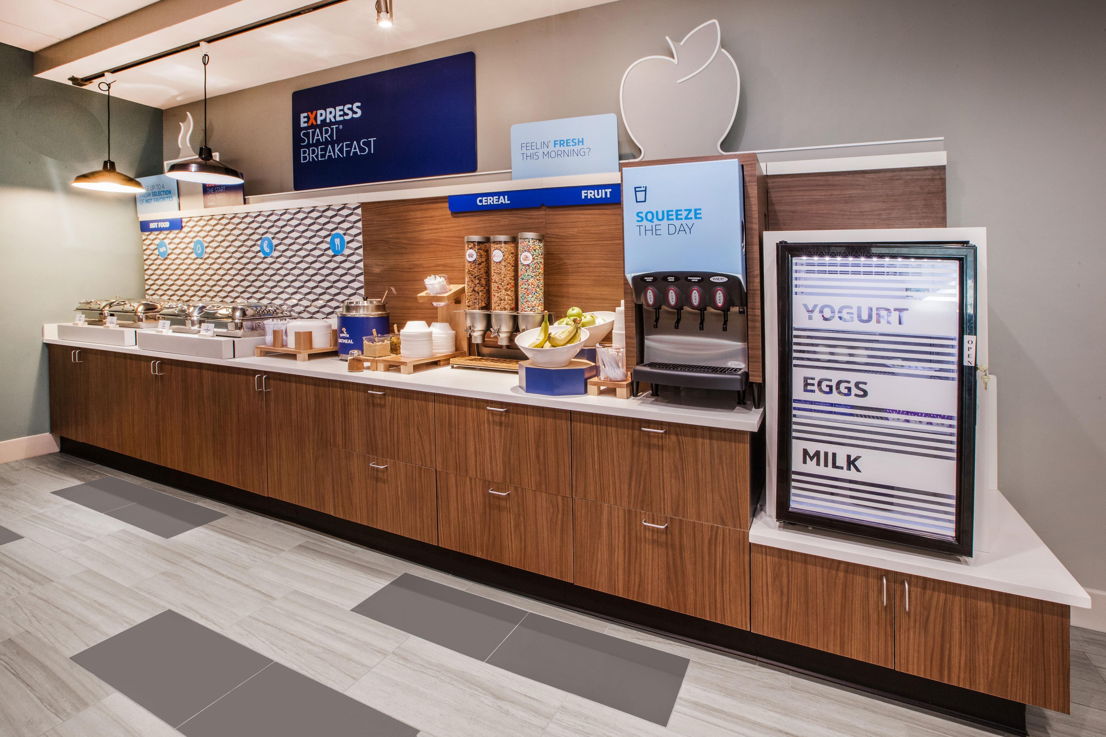 Holiday Inn Express & Suites - Auburn By Ihg Exteriér fotografie