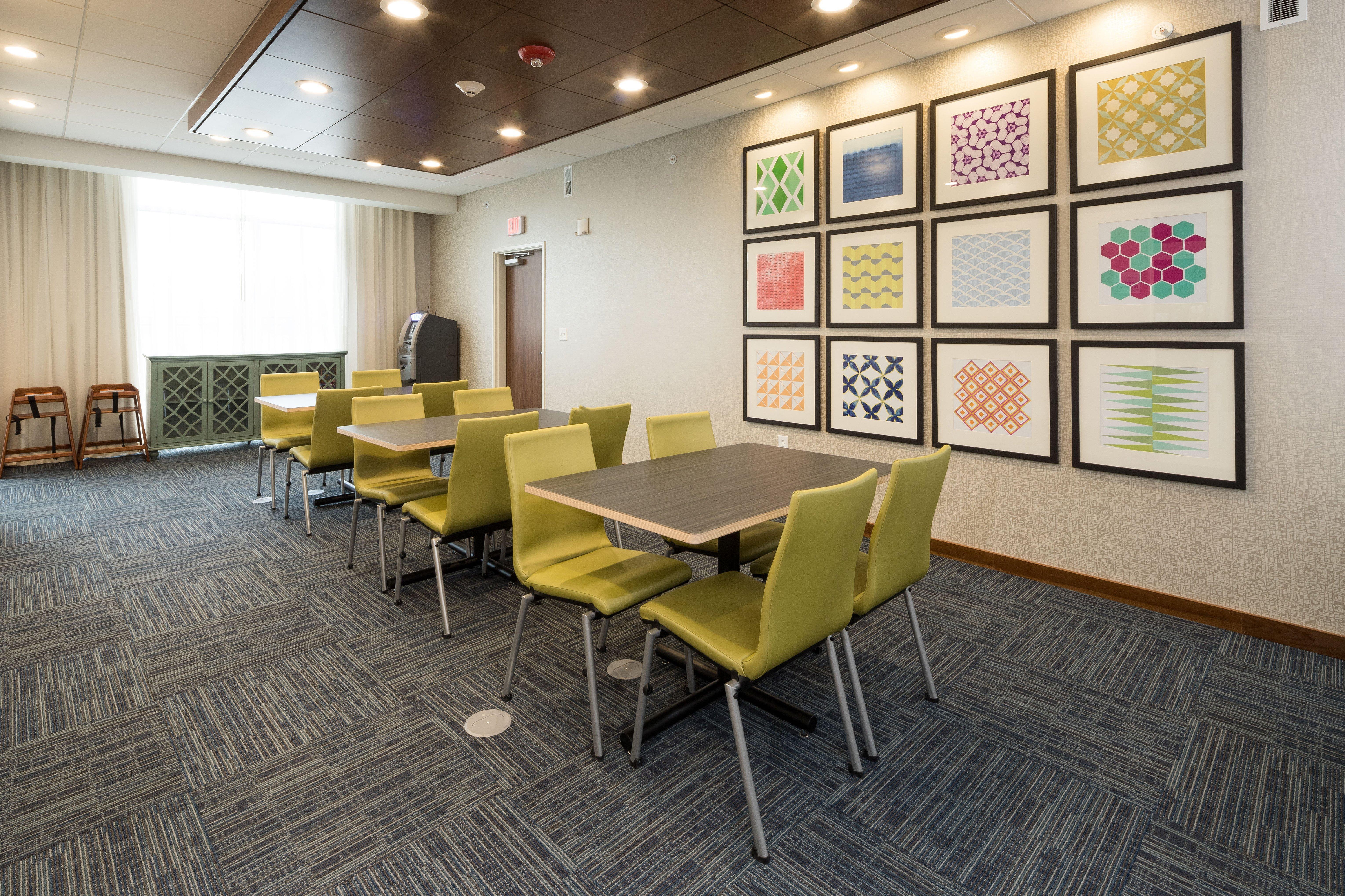 Holiday Inn Express & Suites - Auburn By Ihg Exteriér fotografie